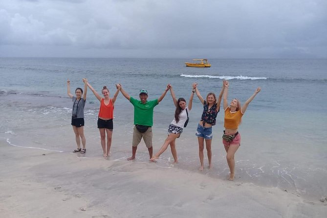 Explore The Nusapenida island In one Day - Crystal Bay: swimming and snorkel rental time