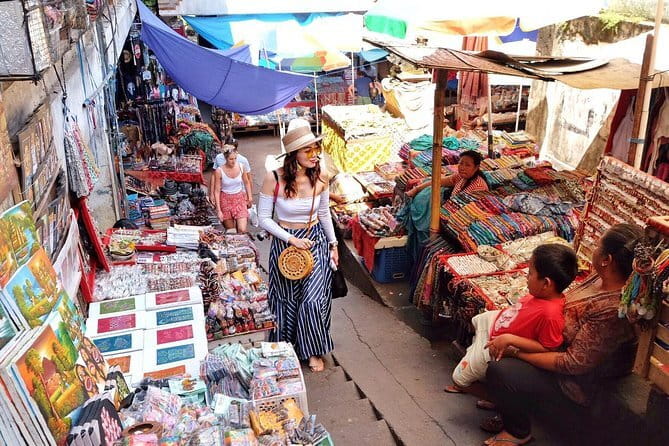 Exploring Bali in 3 Days: Discover Top Places in Bali - A 3-day sweep that hits Ubud, Bedugul, Tanah Lot, and Uluwatu