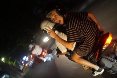 Foodie Tour Bali - Your Evening Route: Street Vendors, Puputan Garden, Kreneng Market, and Dessert