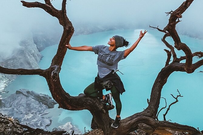 From Bali: 24-Hour Kawah Ijen Blue Flames, Dinner & Room - The best part: small-group pace on a tough mission