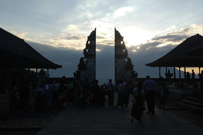 Full Day Car Charter - A Practical Itinerary Framework (With Real Bali Area Examples)