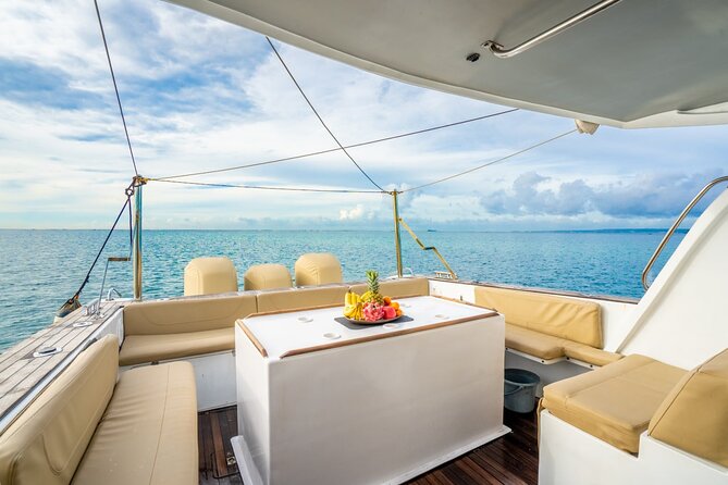 Full Day Nusa Penida by Honey Milk Yacht 13 meters - Khamara Lunch with a Private Beach Pause