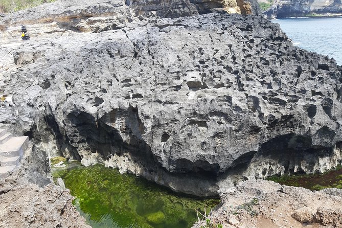 Full-Day Nusa Penida Island Private Tour with Local Guide - Stop by Stop: How the Day Flows on West Nusa Penida