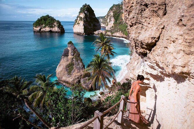 Full Day Private Tour to Nusa Penida Underground Temple from Bali - Thousand Islands Viewpoint: the big-picture moment