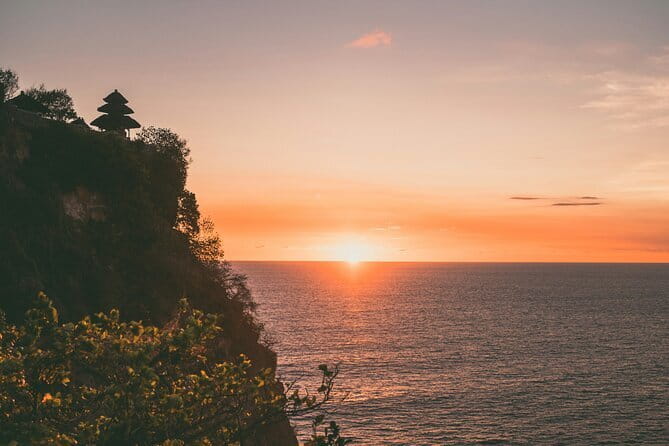 Full Day Private Tour to Ubud Waterfall and Uluwatu Sunset - Sacred Monkey Forest Sanctuary in Ubud: Temple Grounds With Constant Activity