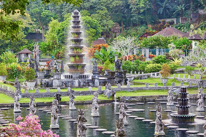 Gate Heaven of LEMPUYANG TEMPLE & East Bali Tours - Asah Hill (Bukit Asah): A Short Climb for Ocean Views