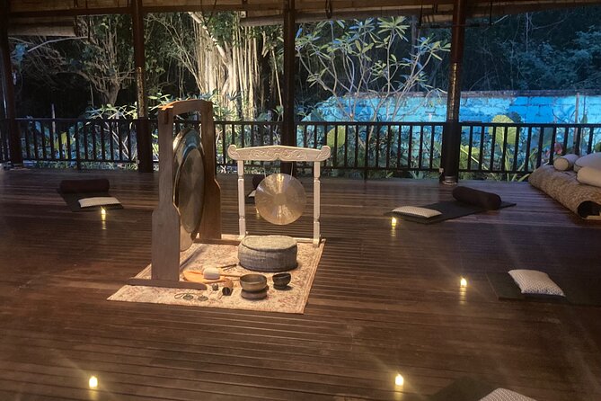 Gong Sound Healing on Nusa Lembongan, Bali - Instruments and first-timer friendliness: what Nicholas seems to get right