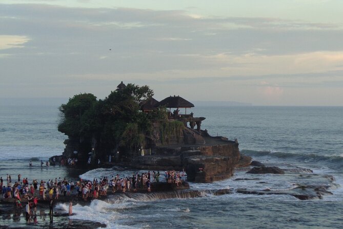 Half-Day Private Tour to Tanah Lot and Bali Royal Temple - What it’s like with a private guide: smoother, more meaningful stops