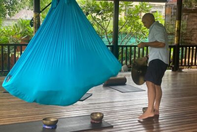 Hammock Sound Healing on Nusa Lembongan, Bali - Where it starts: Island Yoga Lembongan and the 15-minute rule
