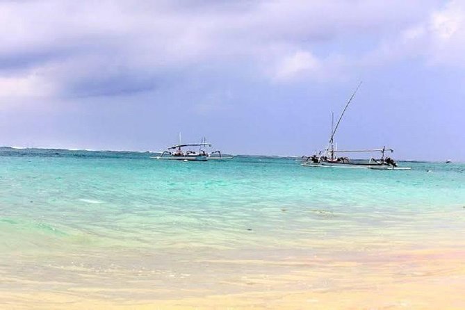 Heaven Gate (Lempuyang) - Tirta Gangga - FREE WIFI - Padangbai near the harbour: snorkeling time with a short clock