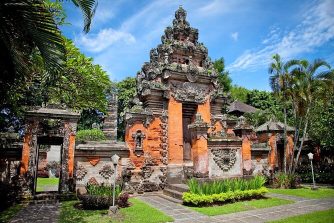 Highlights & Hidden Gems of Bali: Private City Tour - Stop 3: Pasar Badung Market—Four Floors, 24 Hours of Life