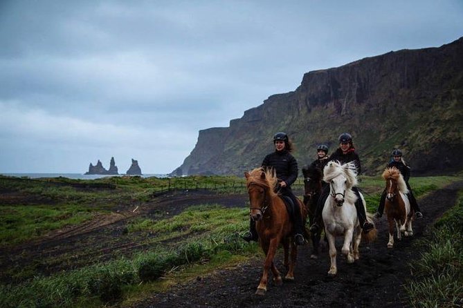 Horse Riding on the Black Sand Beach and Free Hotel Transfers - Photo support: getting great shots without turning the ride into homework