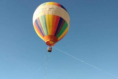 Hot Air Balloon Experience with Meals at Ubud - Getting There: Pickup Windows, Minivan Transport, and Being Ready