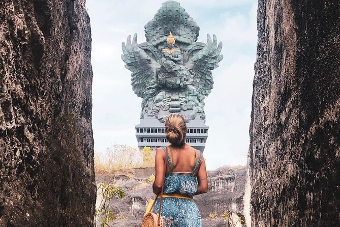 Indonesia: Garuda Wisnu Kencana - Timing Your 2 to 3 Hours With the Hourly Performance Schedule