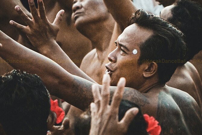 Kecak and Fire Dance Ticket at Uluwatu Temple - How the Kecak and Fire Dance Works (So You Don’t Feel Lost)