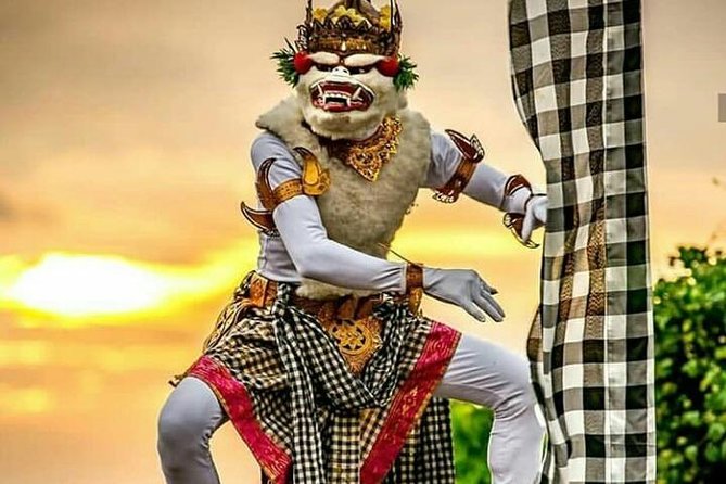 Kecak fire dance and uluwatu temple tour - free wifi - Price and logistics: what you’re really paying for