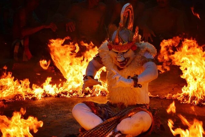 Kecak Fire Dance and Uluwatu Temple with Private Car Service - Padang Padang Breaks and Jimbaran Dinner: Using the Private Time Wisely