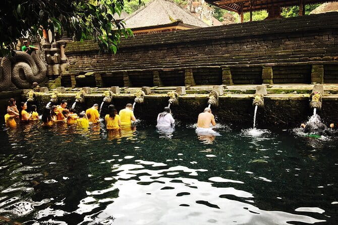 Kintamani Volcano View Tour - Tirta Empul Temple: the cleansing ritual that you can actually observe