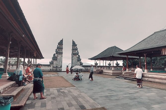 Lempuyang Gate of Heaven and City Tour - How the day stays organized: pickup, shuttle, and a photo-ready guide