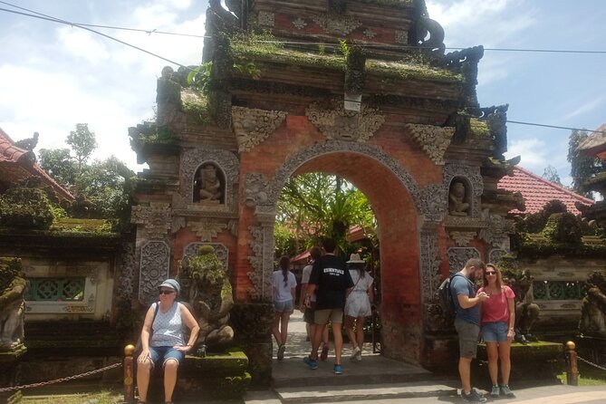 Magic Of Ubud Temple Swing And Waterfall Private Guided Tour - Tirta Empul Temple: the sacred spring you can’t fake