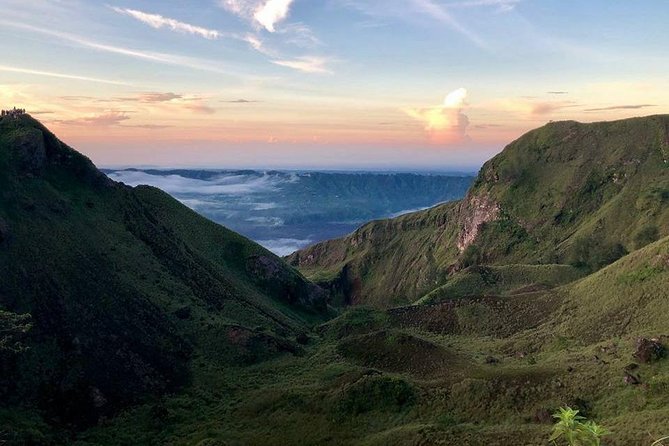 Mt batur Sunrise Trekking and Natural Spring Tour - Sunrise From Mt. Batur: The View and the Little Details