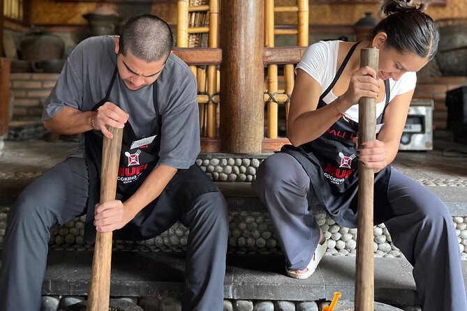 Mufu Rendang Cooking Class Kuta - What the Small Details Tell You About the Experience