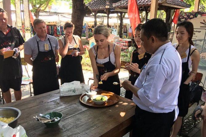 Nia Bali Seminyak Cooking Class - Market Stop in the Morning: Your Ingredients Come First