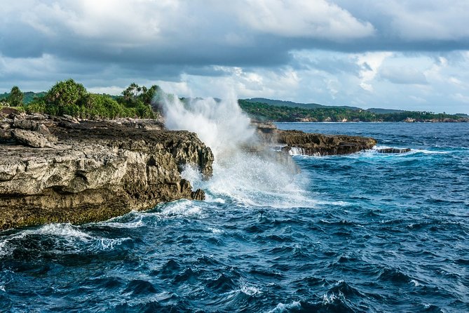 Nusa Lembongan Island: Snorkeling & Mangrove Forest Day Tour - Group Size, Guides, and Why Names Matter