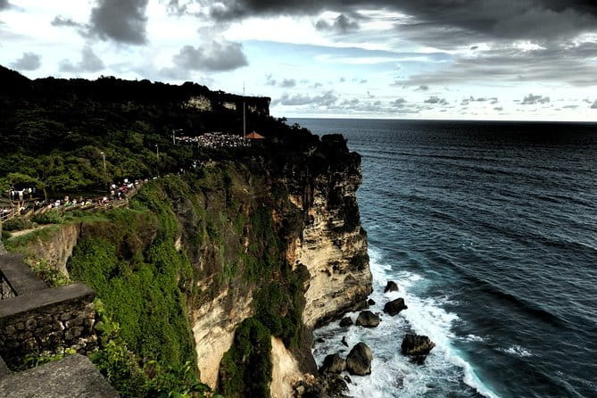Nusa Penida 2Day 1Night With Accomodation - What to pack for Penida’s viewpoint days