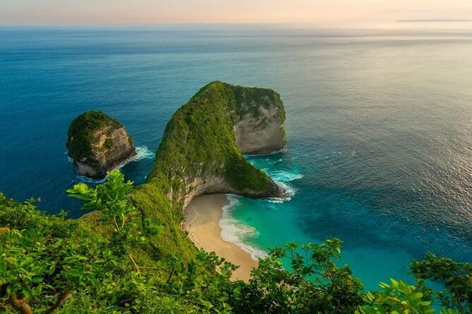 Nusa Penida Private Full Day West Island Tour From Bali - Key Things I’d Book This For