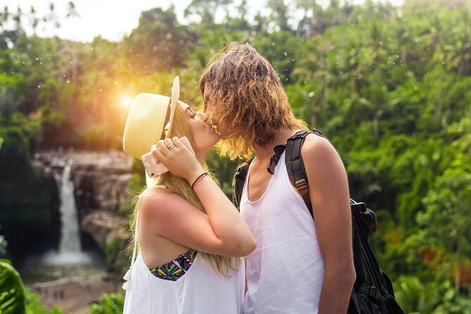 Private Bali Car Charter with Driver up to 6 People - A 10-hour route with two possible moods: south loop vs east start