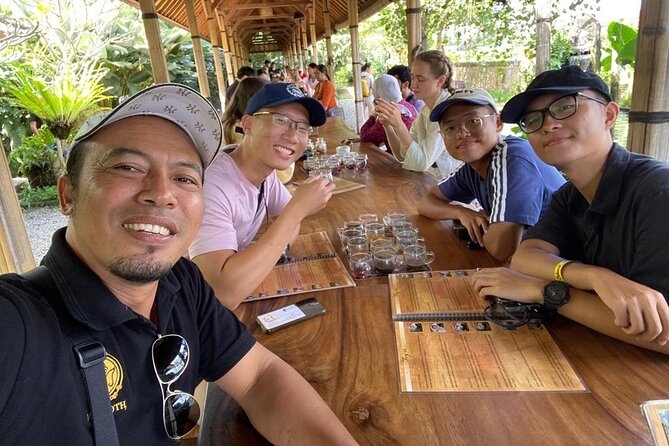 Private Bali Tour - All Inclusive - Sacred Monkey Forest Sanctuary: conservation first, selfies second