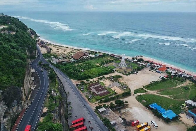 Private Half Day Nusa Dua Village All-Inclusive Tour - Your guide and driver: why this tour feels easy
