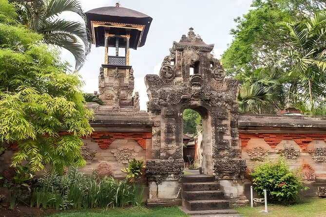 Private Half-Day Tour: Denpasar City Trip - Badung Traditional Market: shopping that feels like daily life