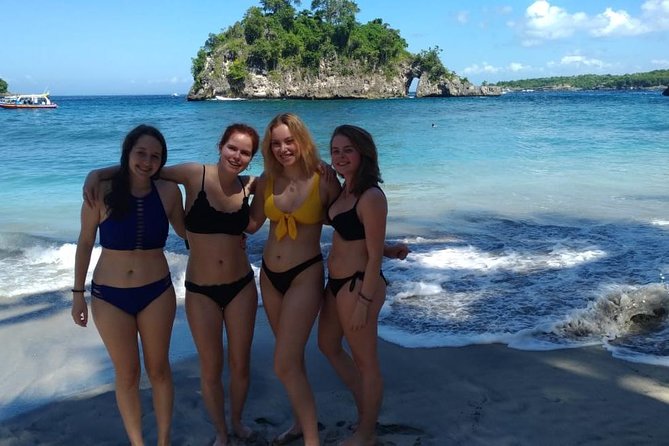 Private Instagramable West Nusa Penida Tour - Angel’s Billabong: the rock formation and its lagoon look
