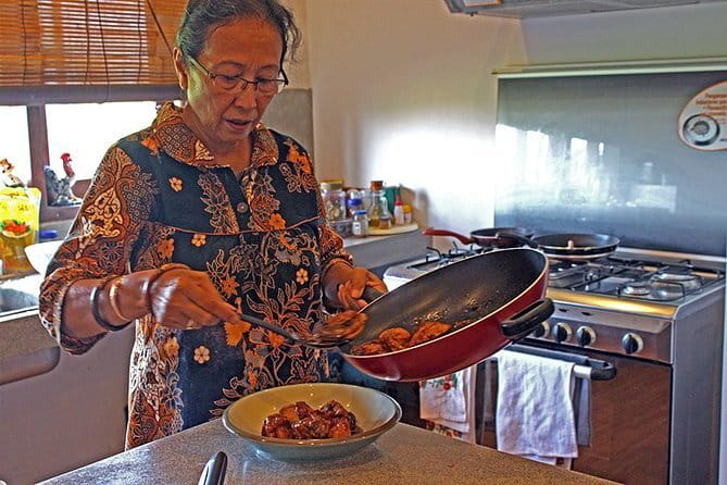 Private Javanese Cooking Class with Dotty in Tumbak Bayuh, Canggu - Key highlights you’ll care about