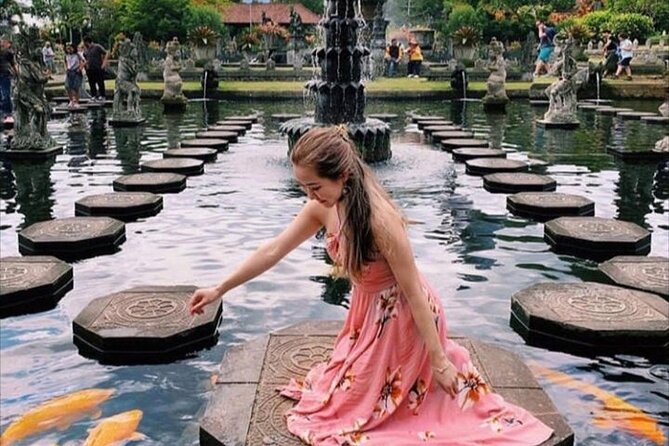 Private Tour Bali: Lempuyang Temple / Gate of Heaven, tirtagangga, waterfall. - The 10-hour rhythm: how the day is paced in real life