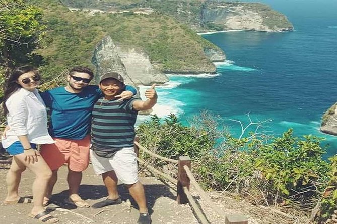 Private tour : East of Nusa Penida Day Tour All-inclusive - Atuh Beach: rock formations, tide drama, and stair energy