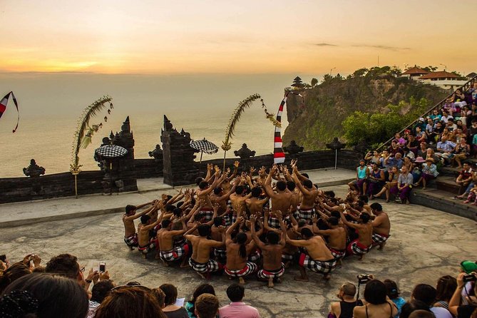 Private Tour: Half Day Uluwatu Tour - Private Pickup, Private Pacing, and Your Guide’s Role