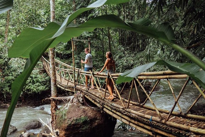 Private Tour: Leke-Leke Waterfall, Handara gate & Iconic Temples - How This North Bali Route Feels: Photo Stops With Real Breathing Room
