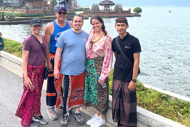 Private Transport With Experts Local Balinese Driver - Why private transport from Seminyak is the easy win