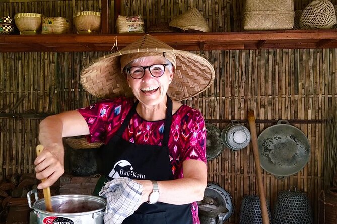 Pure Bali Village Experience, Cooking & Jamu Class+VIP Transfer - After lunch: planting rice, Balikaru farm, and a soft downhill trek