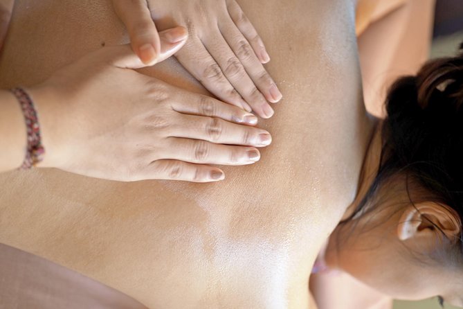 Royal Bali Massage 2 Hours in Nusa Dua Bali - Royal Balinese massage: oil, good press, and easing tension