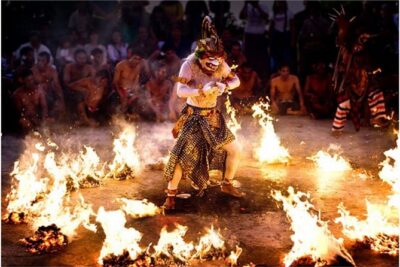 Southern Bali Highlights Tour & Uluwatu Temple - Nusa Dua Beach (about 2 hours): easy start, optional water-sports energy