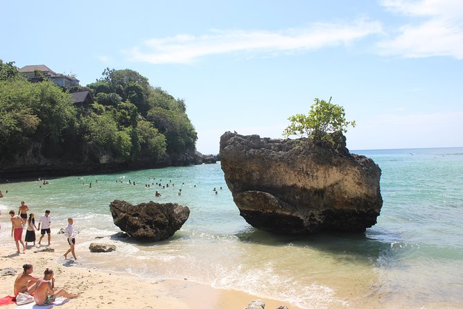 Tanah Lot and Uluwatu Temple - Stunning Ocean View with Sunset - Uluwatu Temple: cliff views plus the monkey reality check