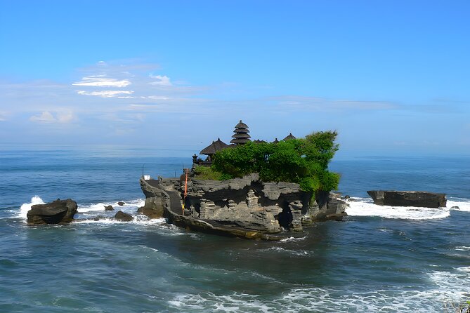 Tanah Lot and Uluwatu Temple Tour - Bali Full Day Sightseeing Tours - Stop 2: Tanah Lot Temple at wave-level drama