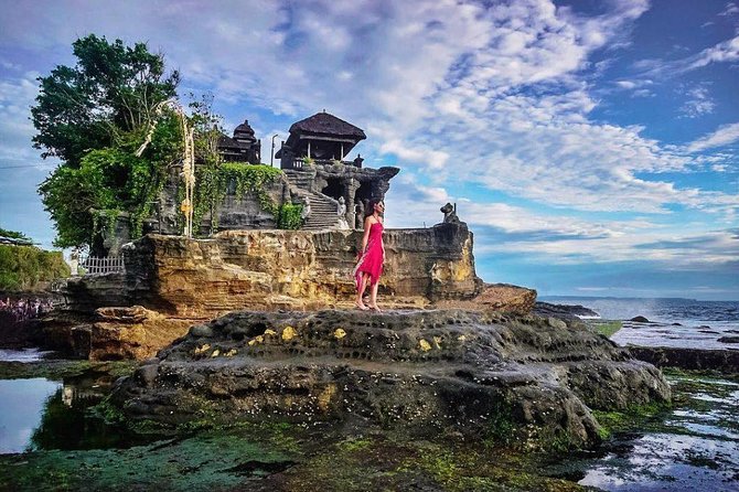Tanah Lot Temple, Waterfall & Ubud Tour (Private & All-Inclusive) - A One-Day Bali Mix: Temples, Apes, Waterfall, Coast