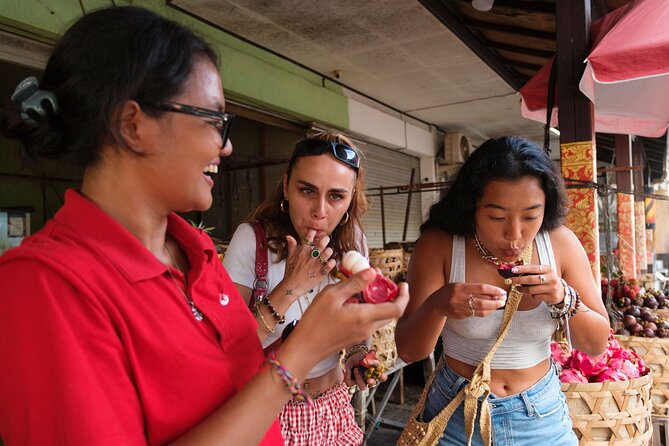 Taste & Explore Bali: Denpasar Street Food & Historic Sites - Why This Denpasar Night Tour Starts at 4:00 pm