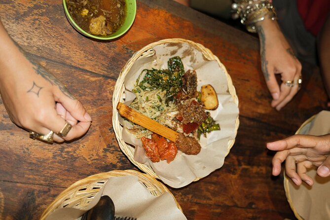 Taste & Explore Bali: Denpasar Street Food & Historic Sites - Patung Catur Muka: Colonial-Era Landmarks and Photo Stops