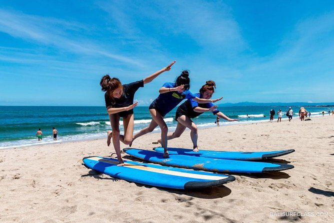 The best surf lessons in Kuta - What’s included (and what you should plan for yourself)